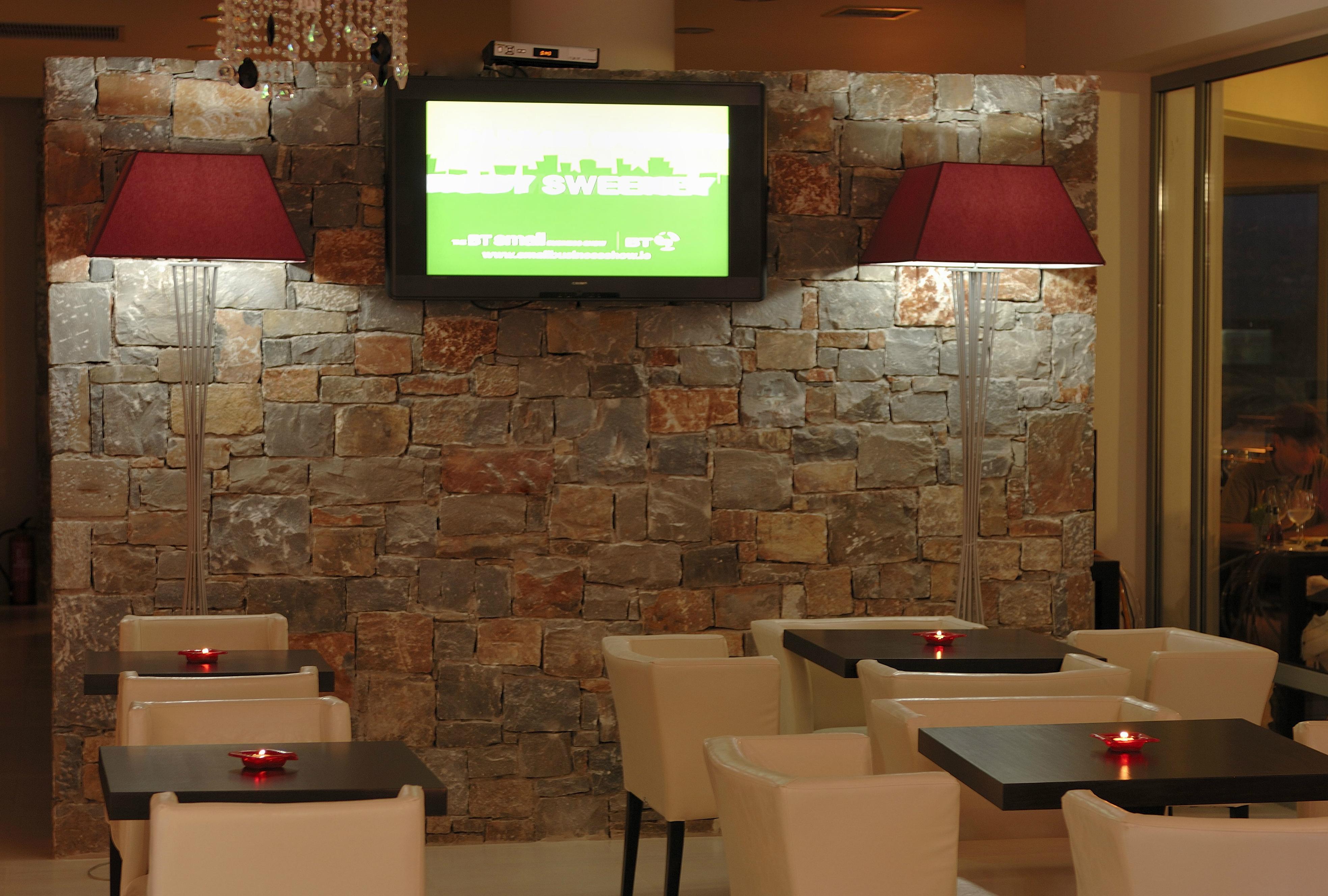 Angela Suites Boutique Hotel Sissi  Exterior photo