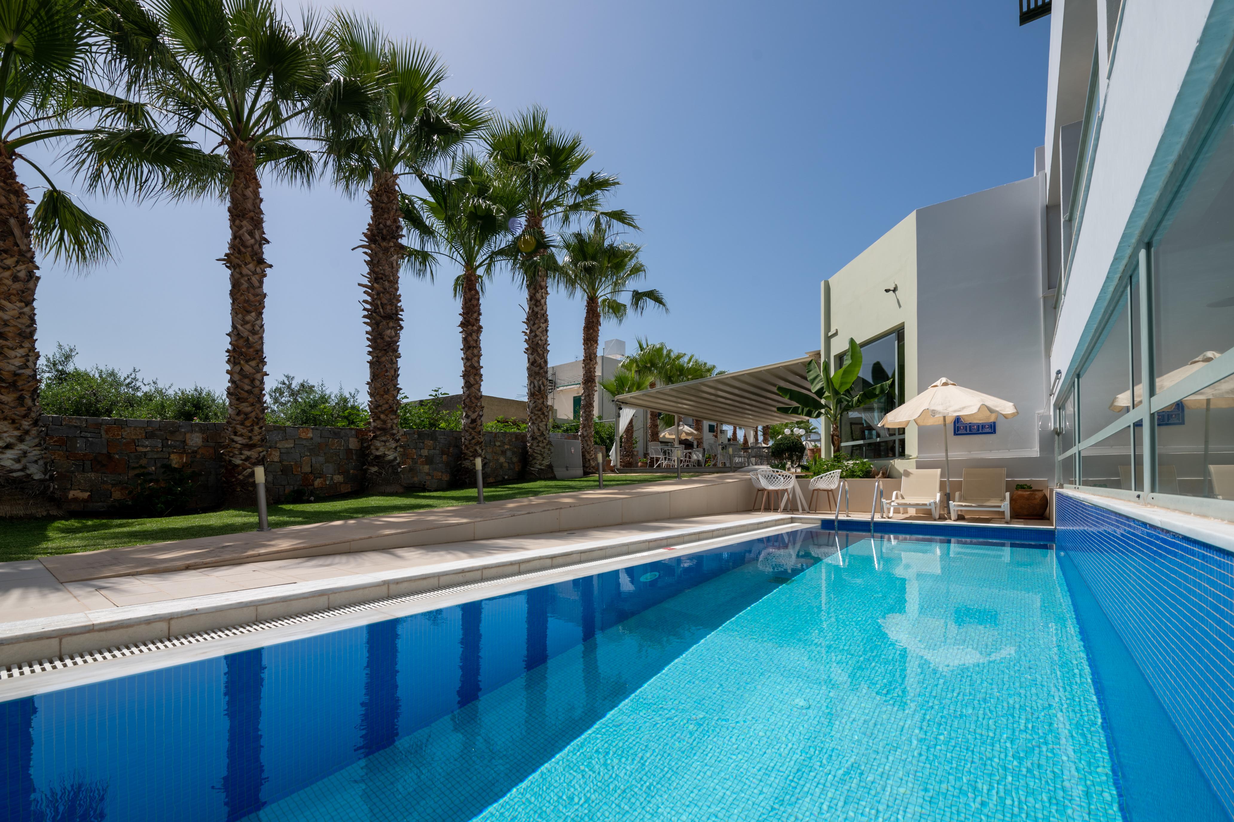 Angela Suites Boutique Hotel Sissi  Exterior photo